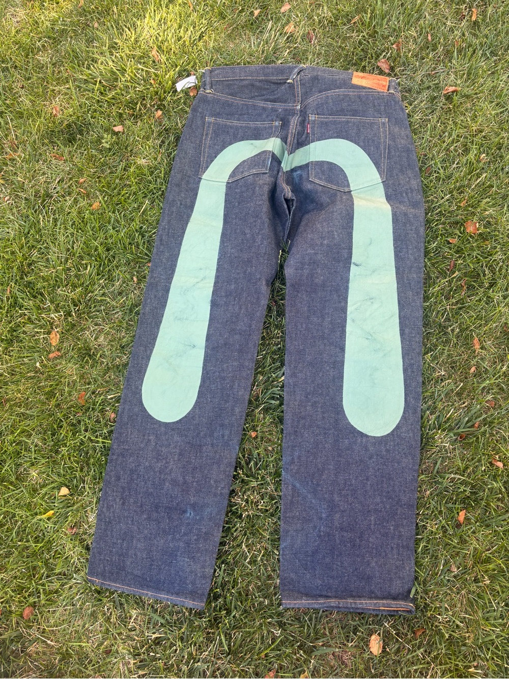 EVISU Lot 2001 Selvedge Jeans Made in Japan 34” Hand Painted Gull Denim